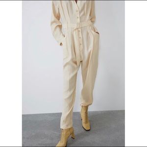 Zara belted jumpsuit long sleeve XS